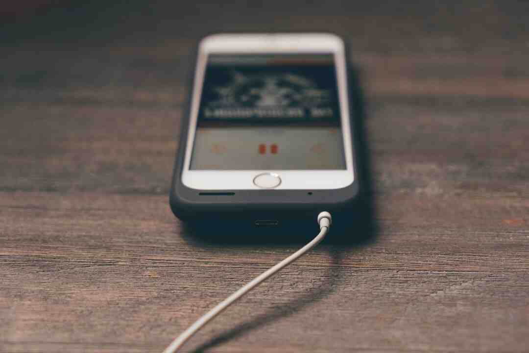 Pourquoi il ne faut pas charger son téléphone à 100 ?