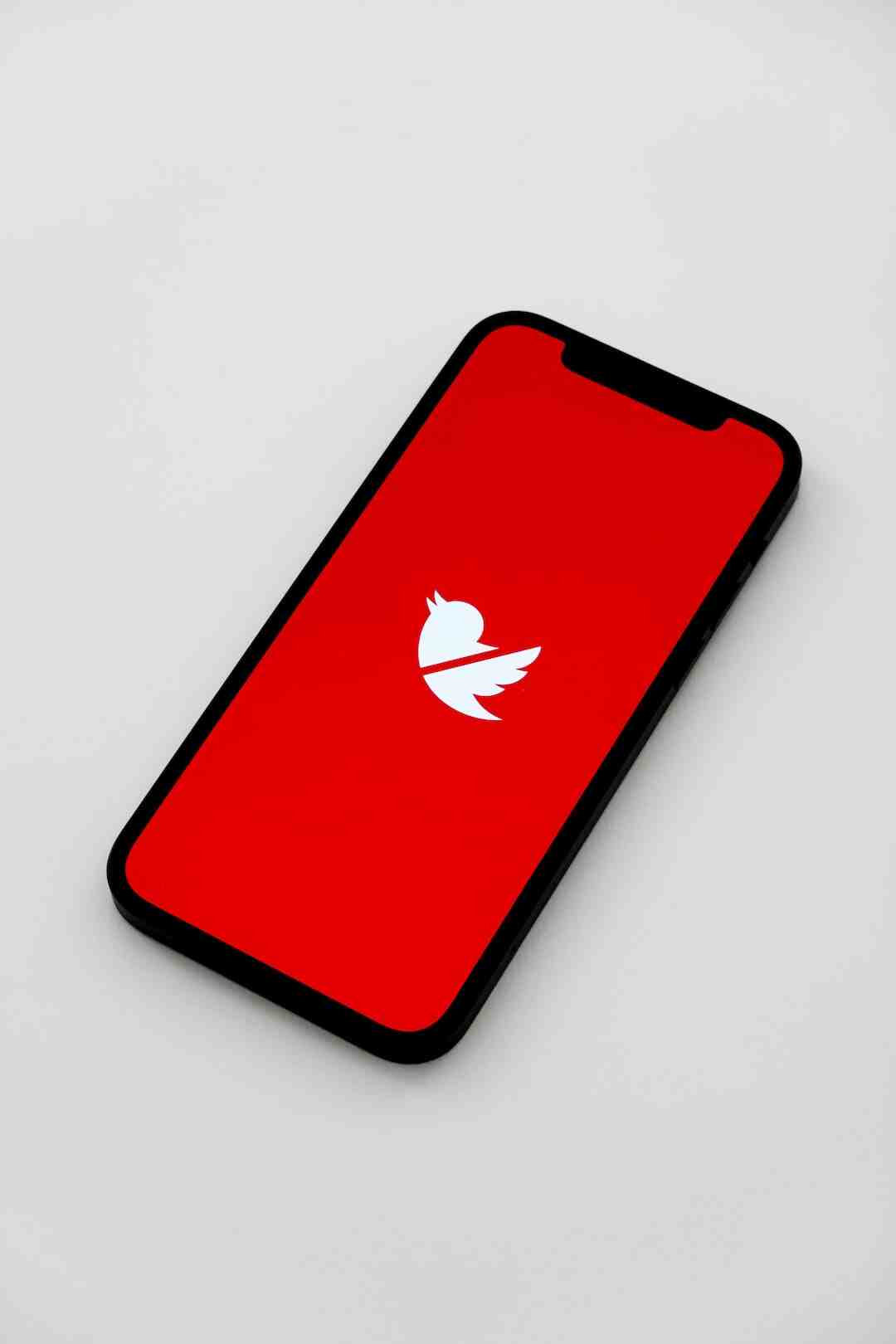 Quel est la taille de l'iPhone XR ?
