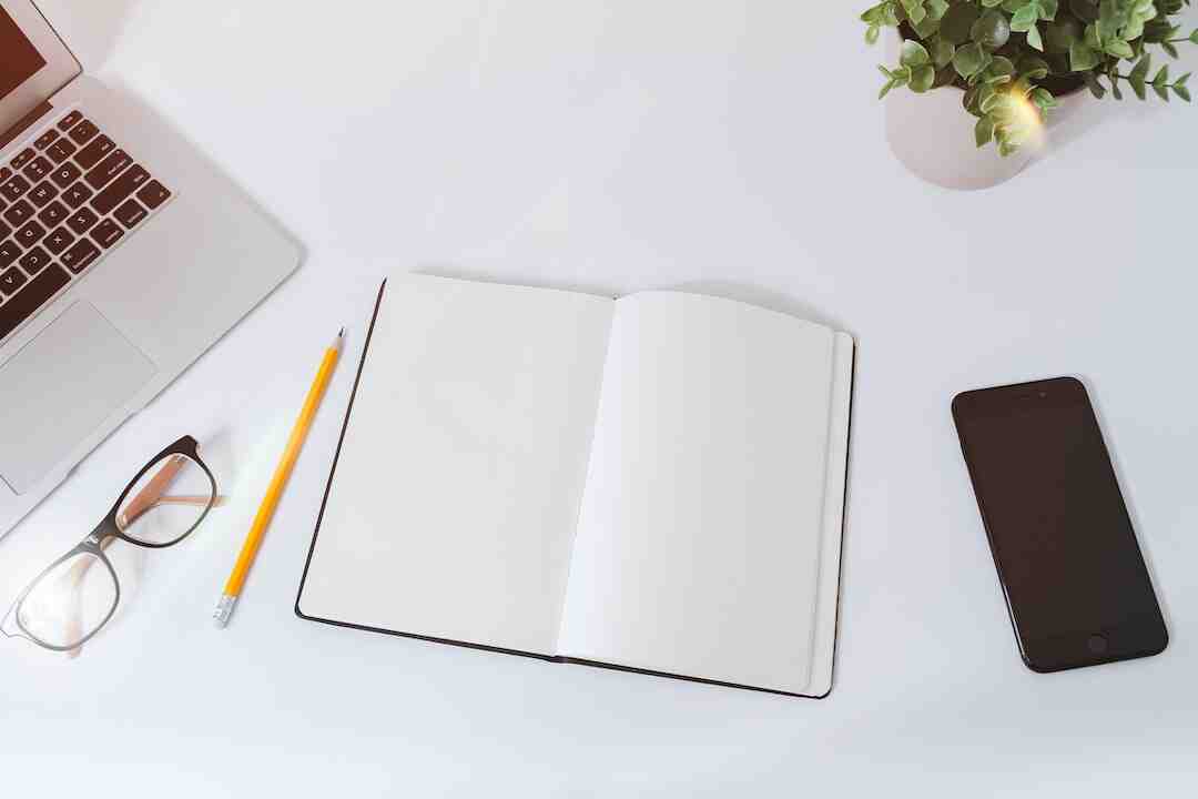 Quel est l'iPhone qui coûte le moins cher ?